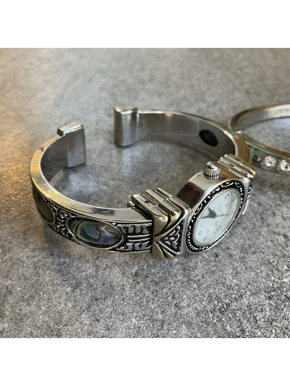 N/A beautiful pair
